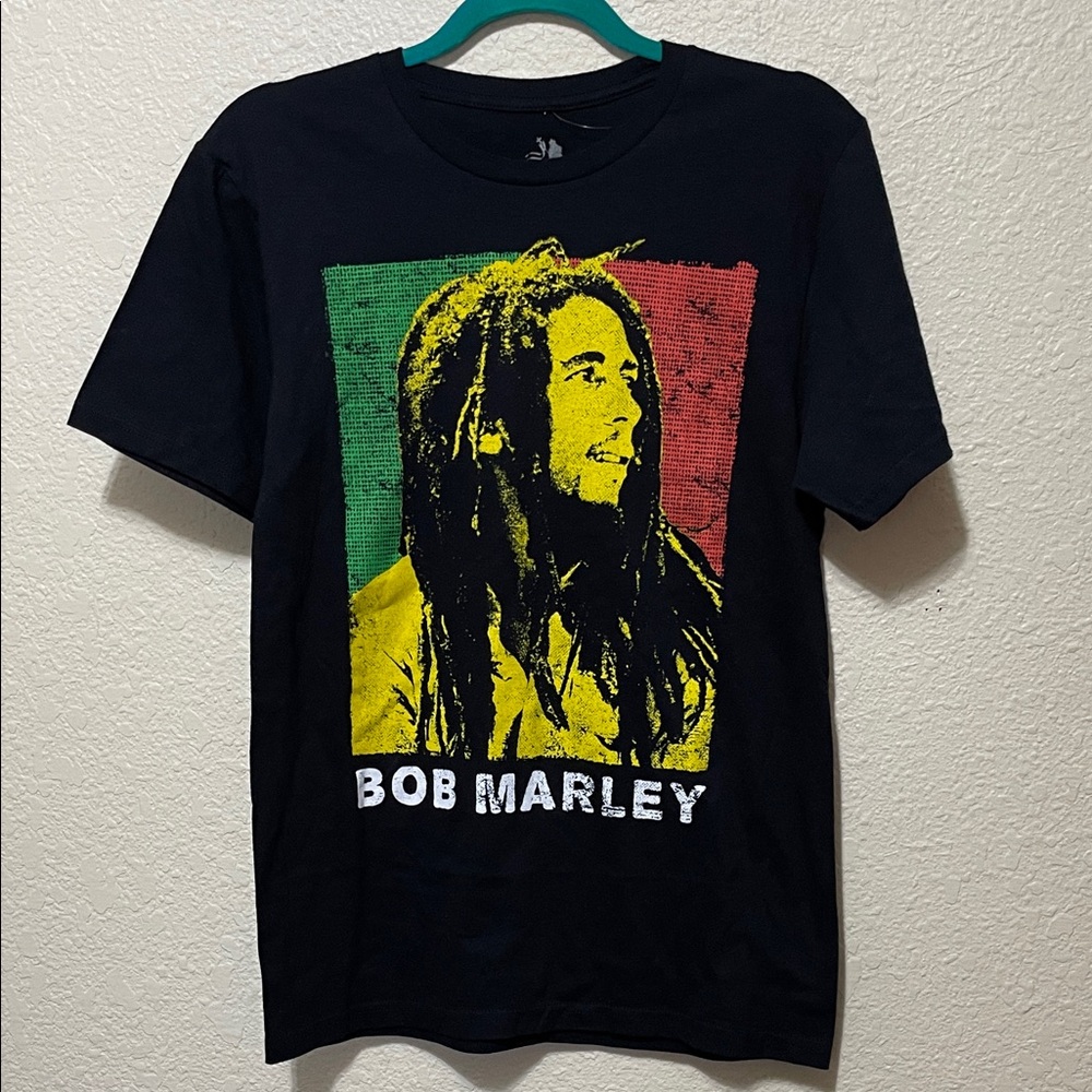 Zion Rootswear Bob Marley Men's Black Tee Shirt. Good Condition NWT. Size Small.